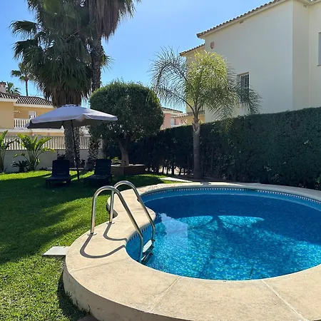 Villa Nova De Lujo A 50 Metros De La Playa Oliva